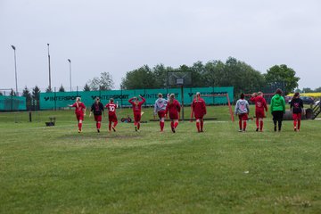 Bild 53 - wCJ SV Steinhorst/Labenz - VfL Oldesloe : Ergebnis: 18:0